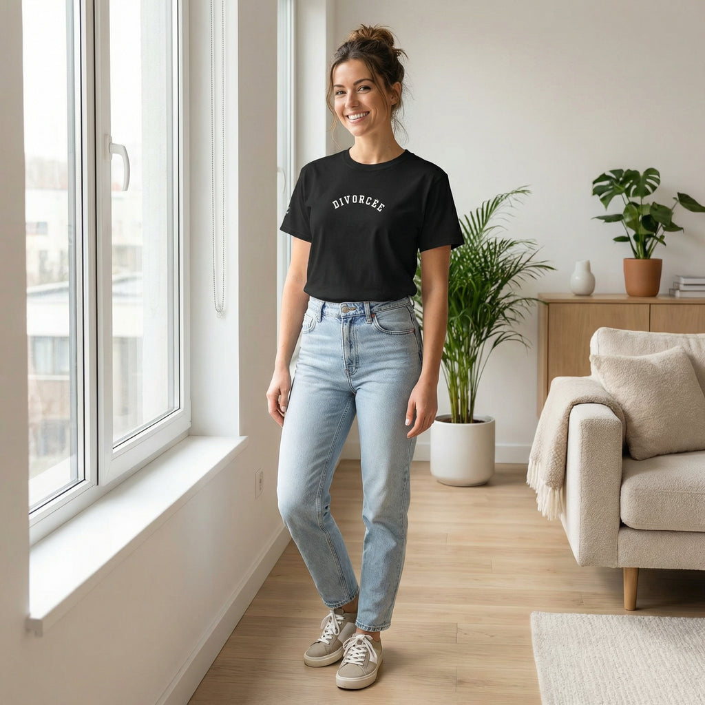 Divorcee Unisex t-shirt